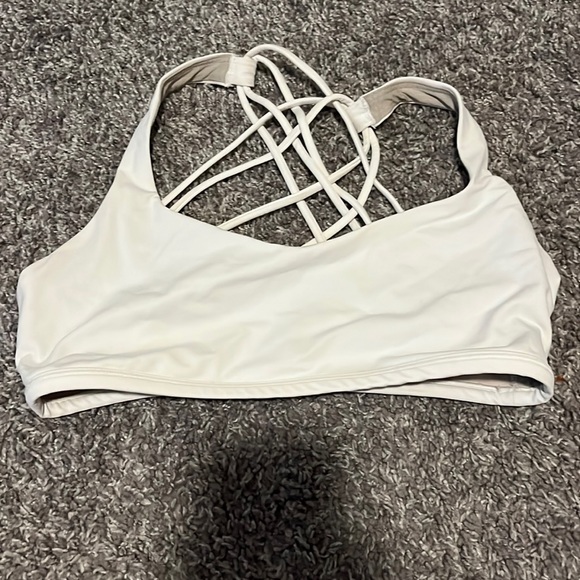 lululemon athletica Other - Free to be bra